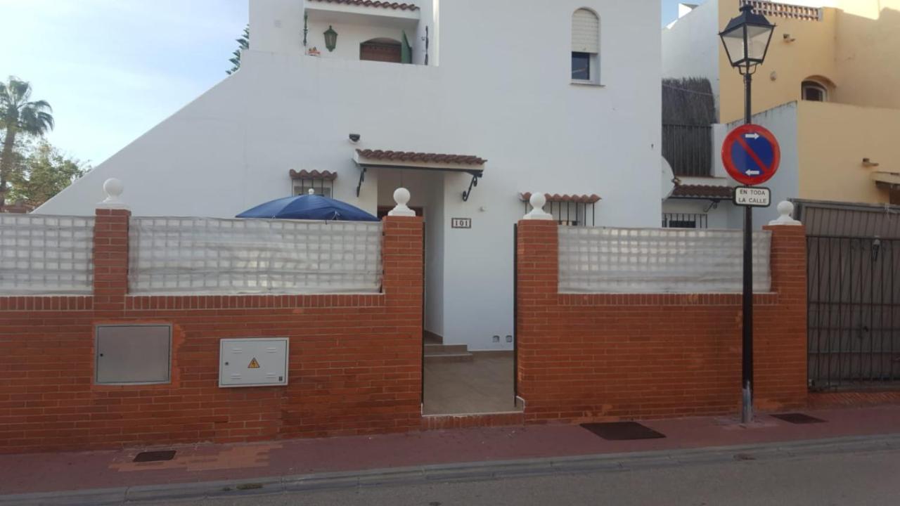 Little Peaceful Retreat Room With Bath, Heating, Terrace, Free Wifi Fridge Easy Parking Marbella Dış mekan fotoğraf