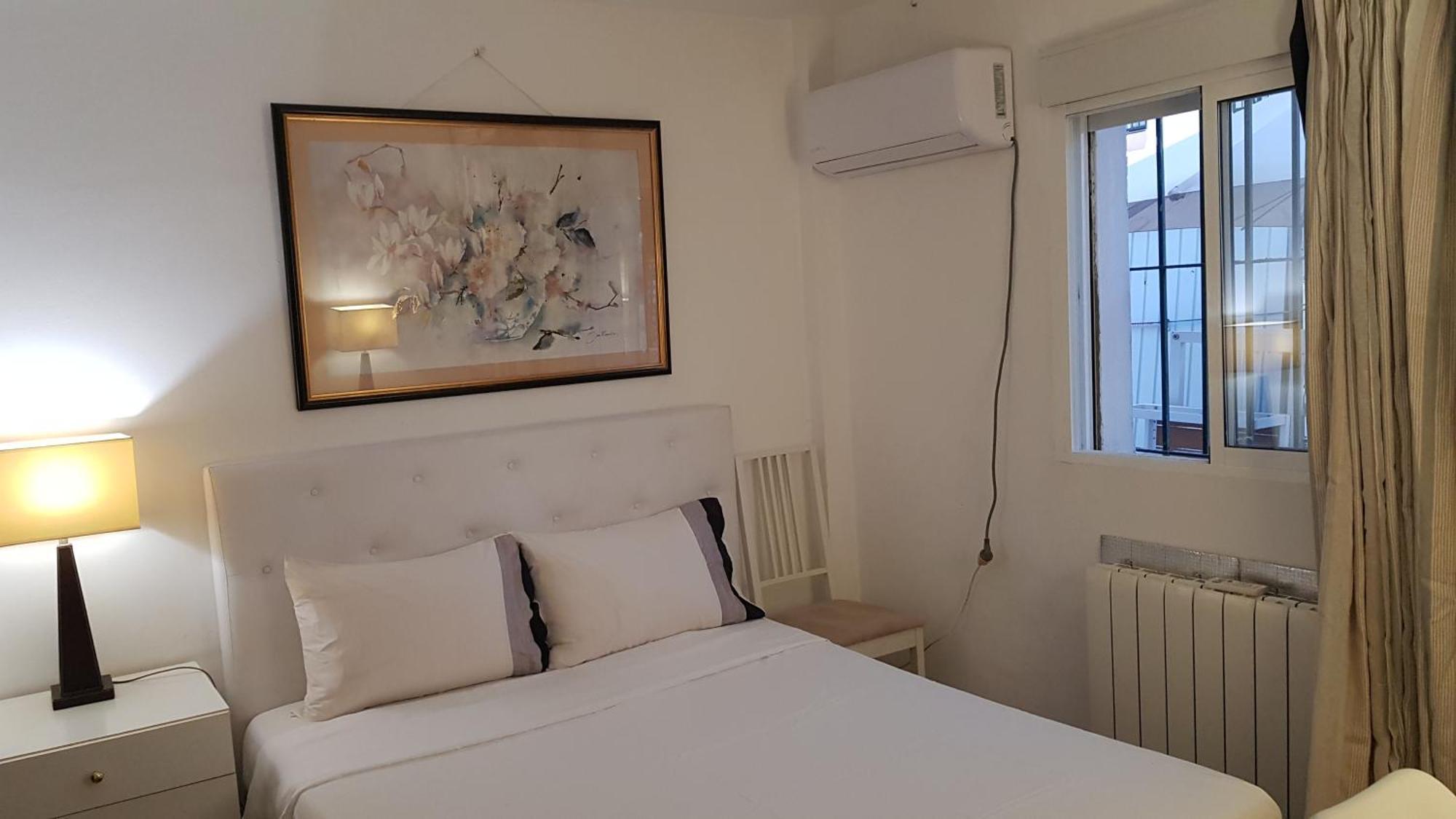 Little Peaceful Retreat Room With Bath, Heating, Terrace, Free Wifi Fridge Easy Parking Marbella Dış mekan fotoğraf