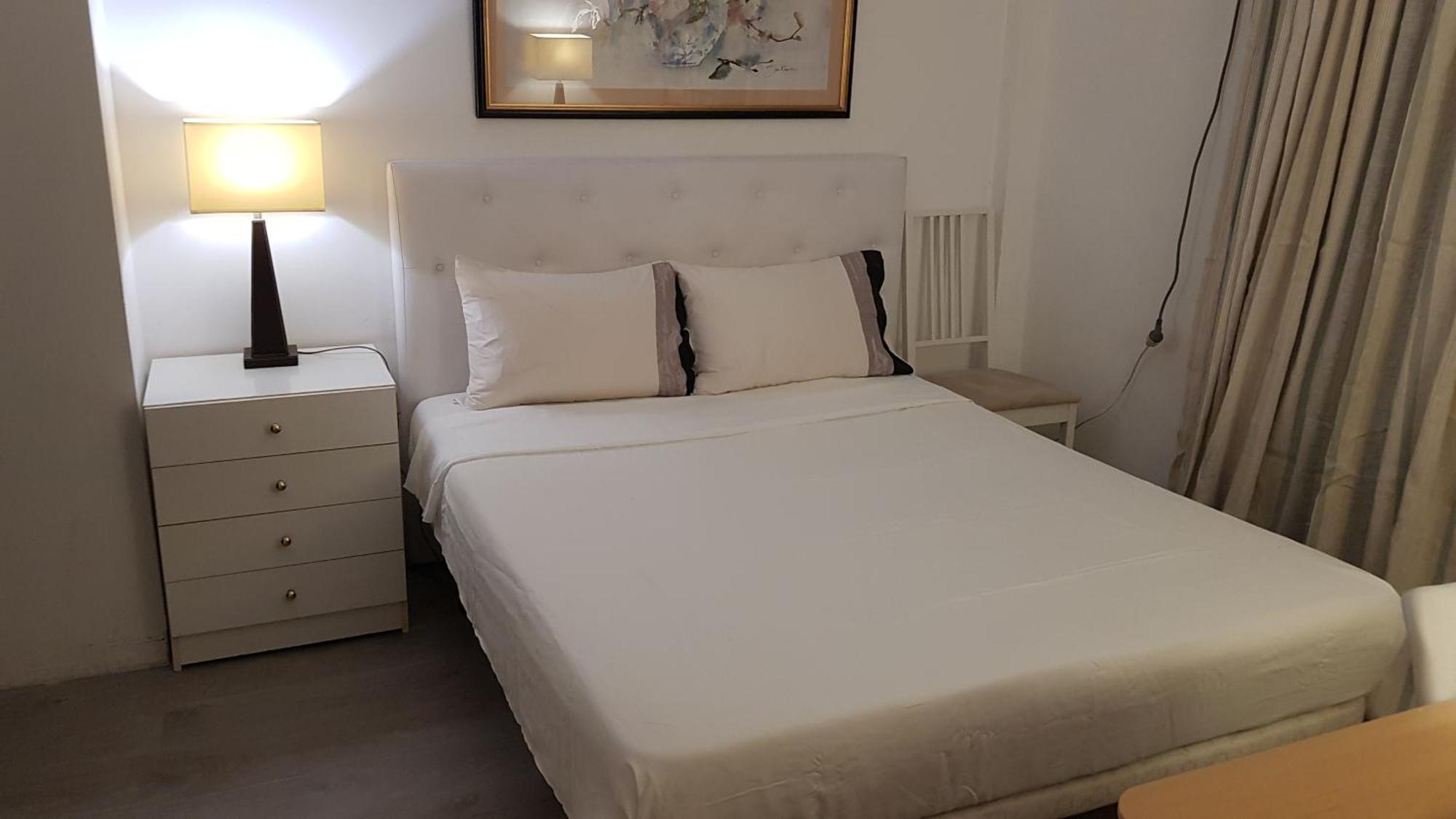 Little Peaceful Retreat Room With Bath, Heating, Terrace, Free Wifi Fridge Easy Parking Marbella Dış mekan fotoğraf
