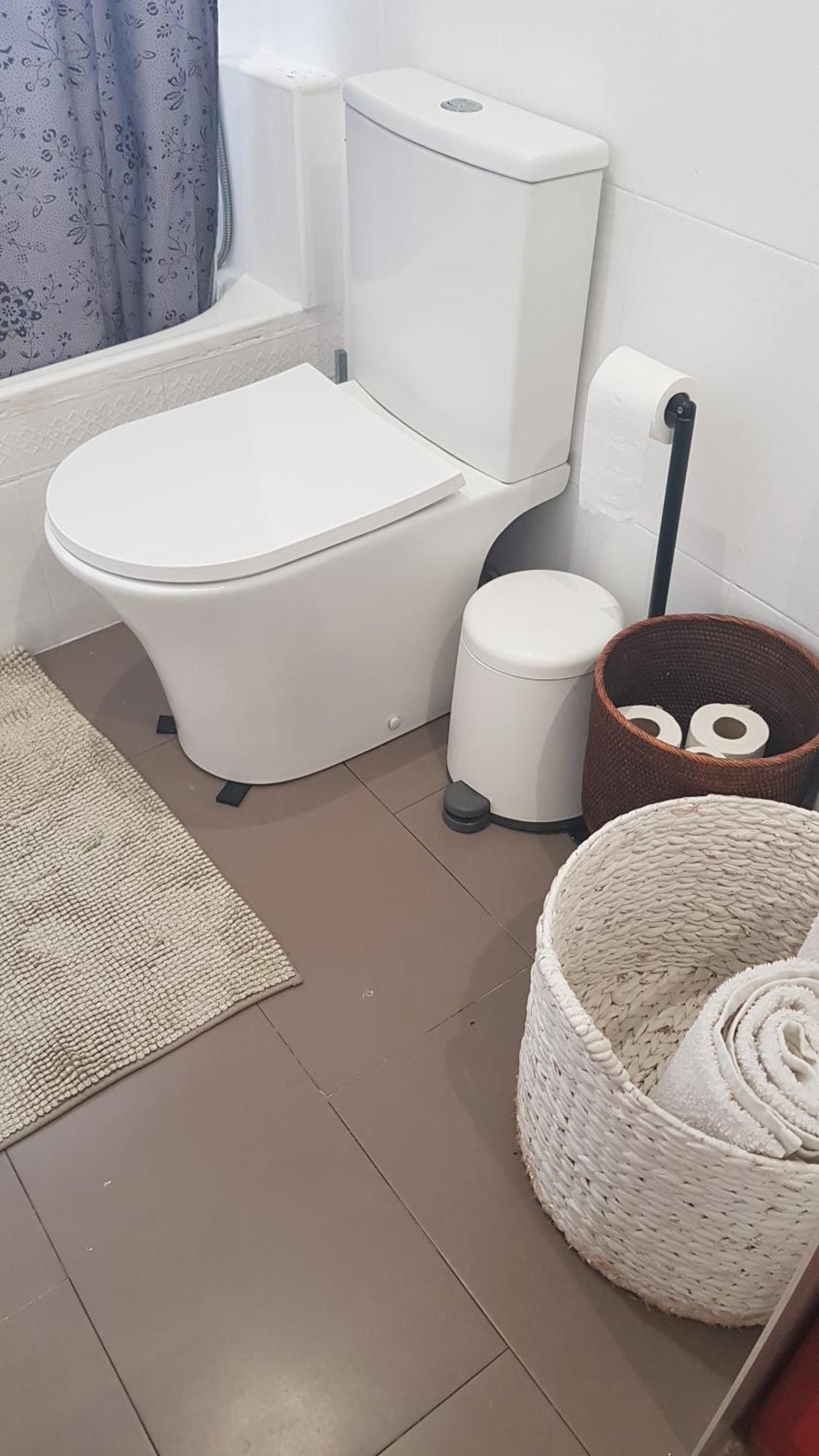 Little Peaceful Retreat Room With Bath, Heating, Terrace, Free Wifi Fridge Easy Parking Marbella Dış mekan fotoğraf